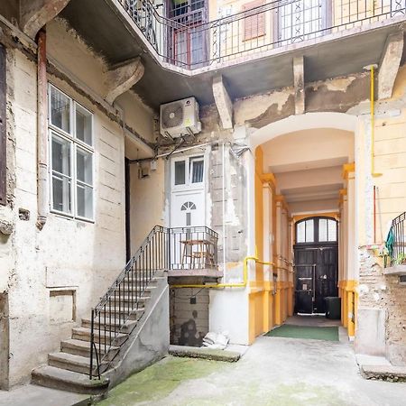 Simple And Central A C Home Budapest Extérieur photo